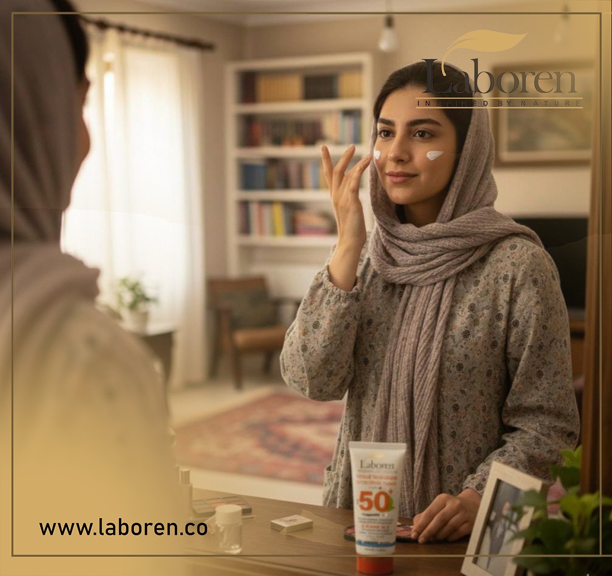 چرا حتی در خانه هم باید ضد آفتاب بزنیم؟