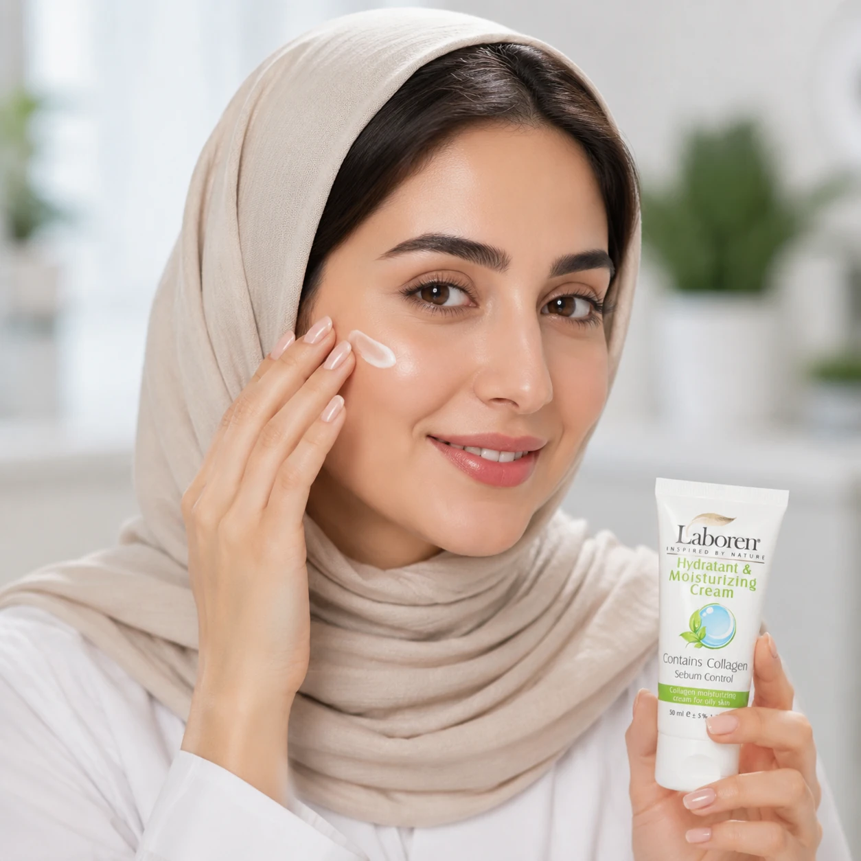 آیا استفاده از آبرسان باعث چرب تر شدن پوست می شود؟